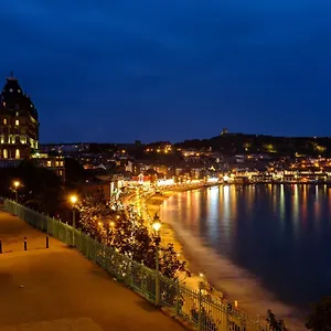 Guest house Riviera Town House ****